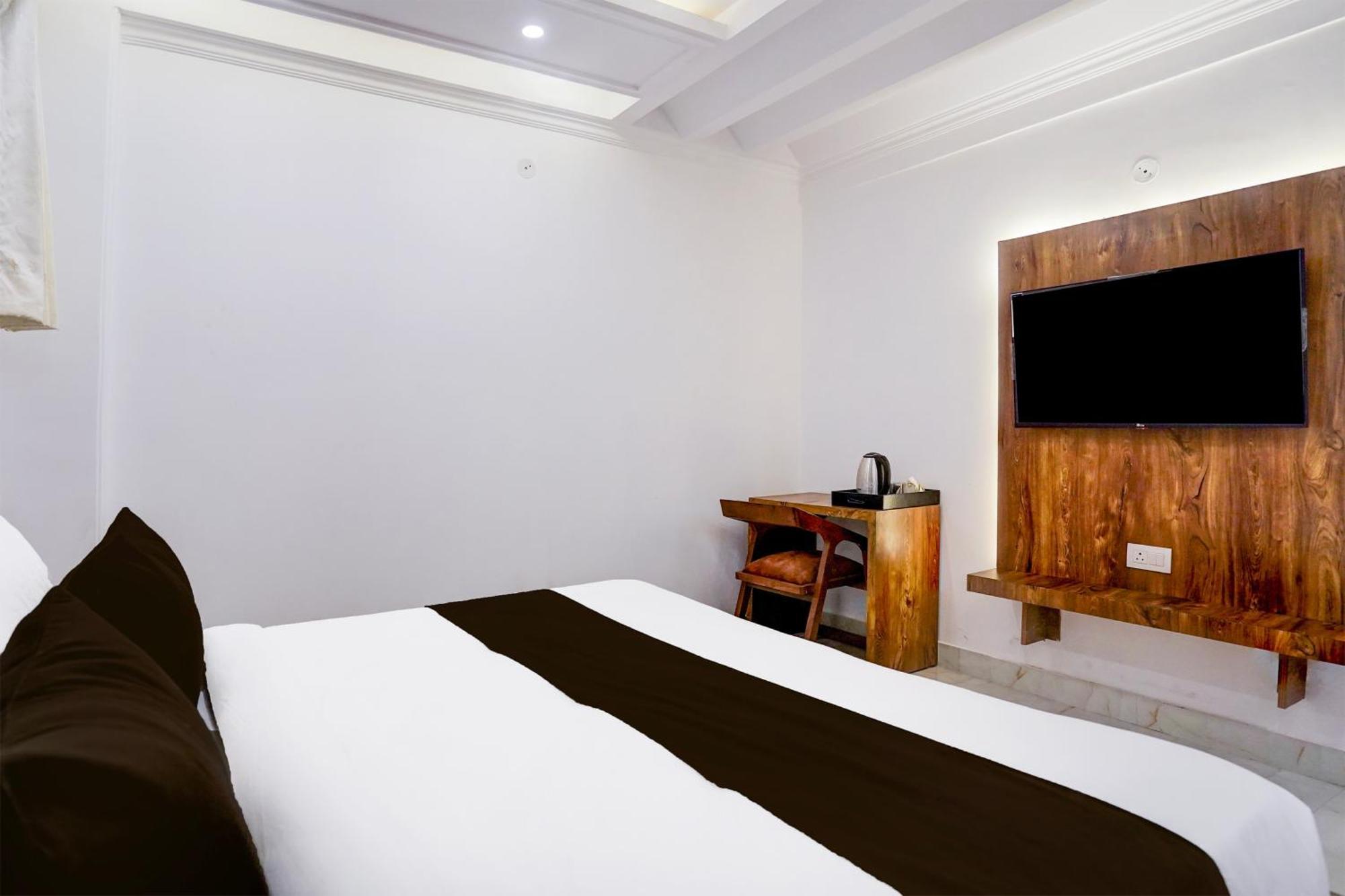 Townhouse Hotel Vaishali Grand Ghaziabad Dış mekan fotoğraf